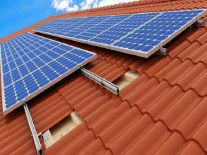 montagens de telhado do painel solar